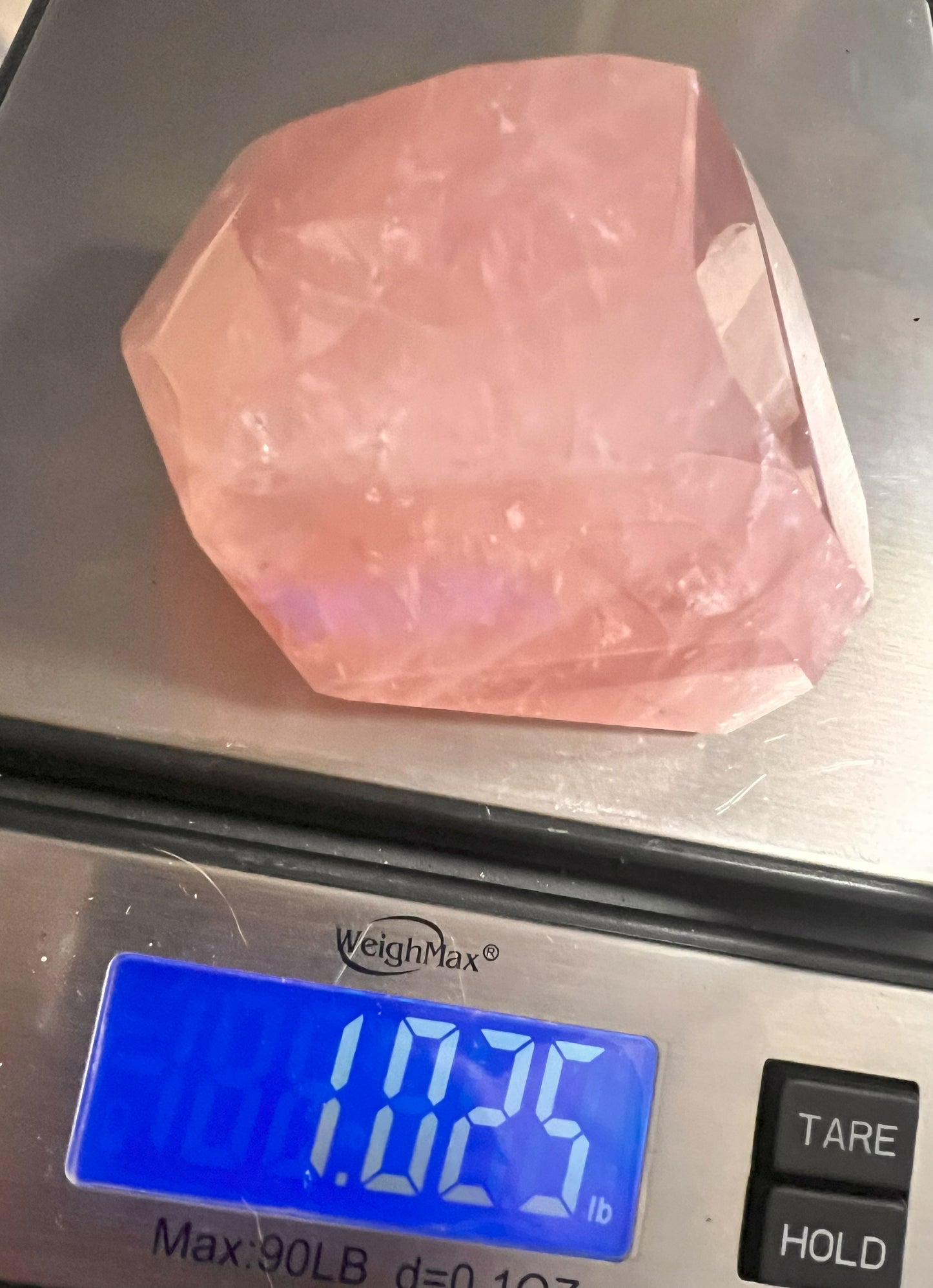 Rose Quartz Carving: Heartfelt Harmony