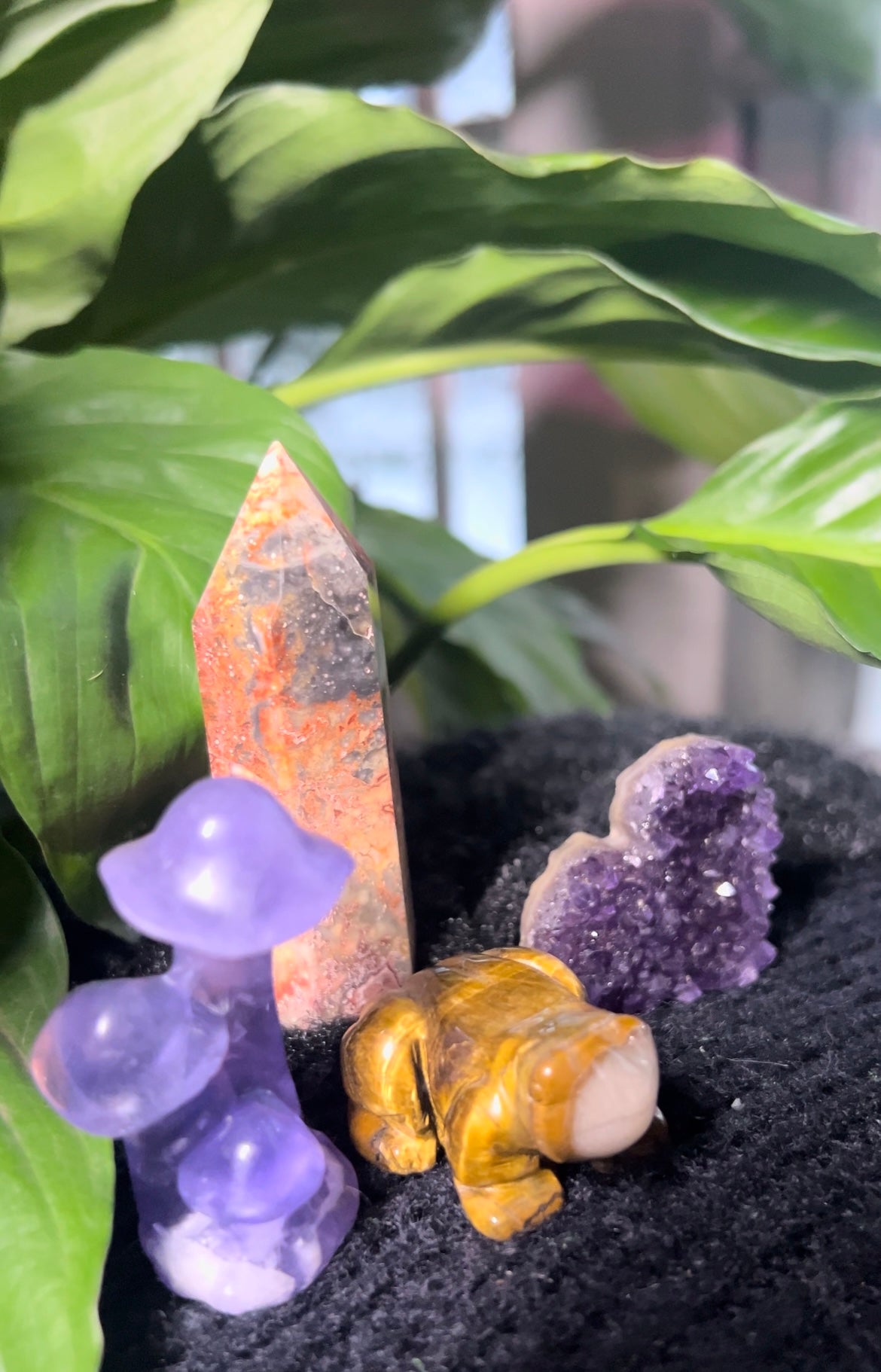 Emotional Support Crystal Set: Tools for Balance, Strength, and Inner Peace