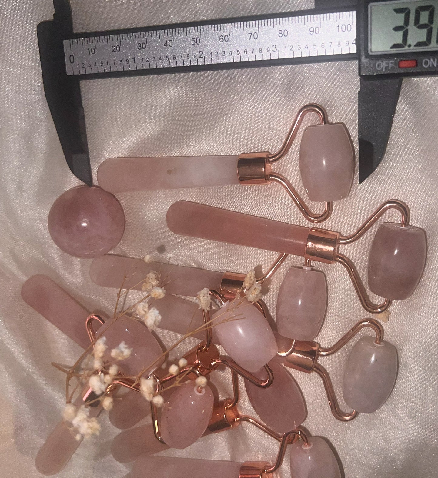 Mini Rose Quartz facial Roller