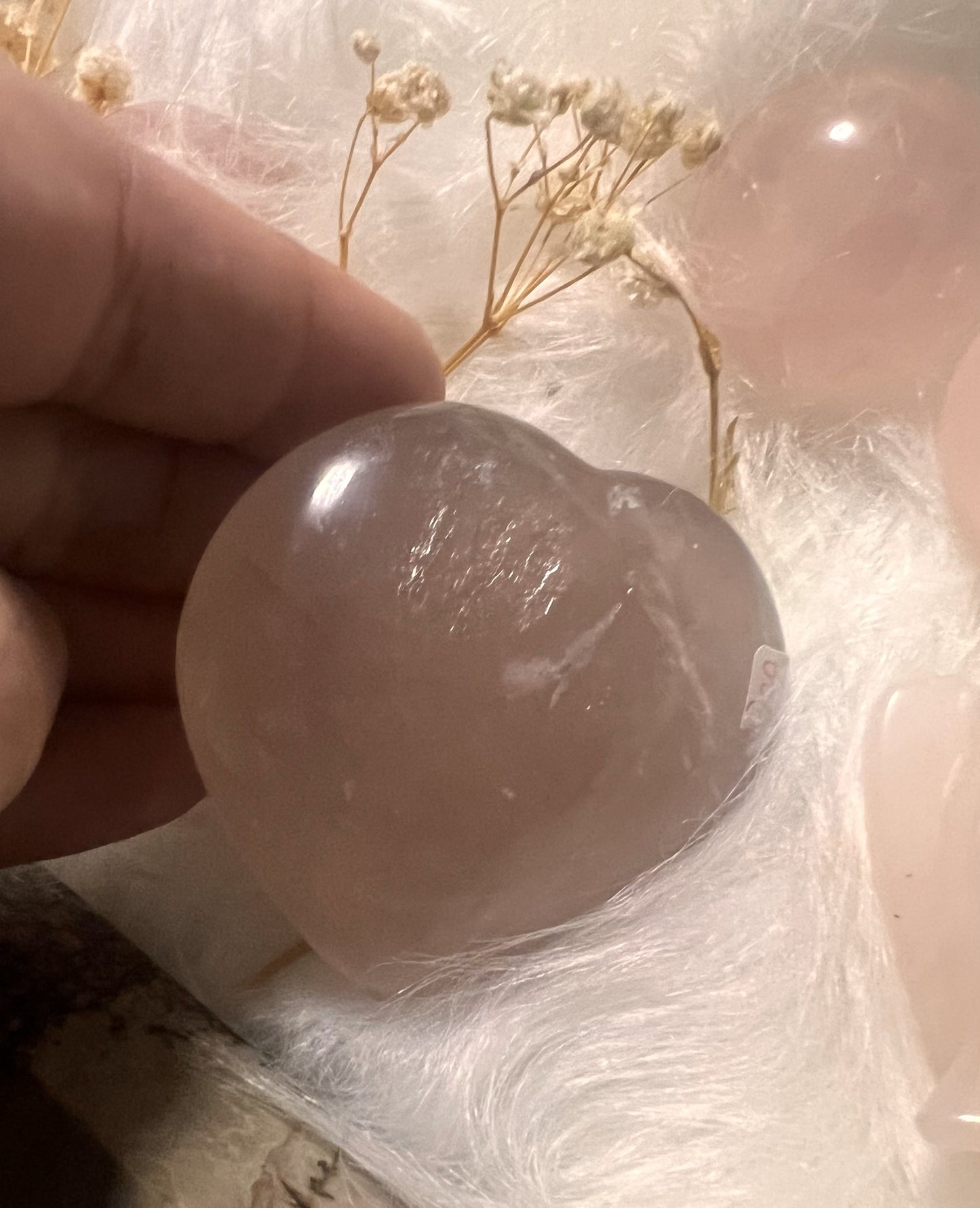 Rose Quartz Heart Carving: Heartfelt Healing