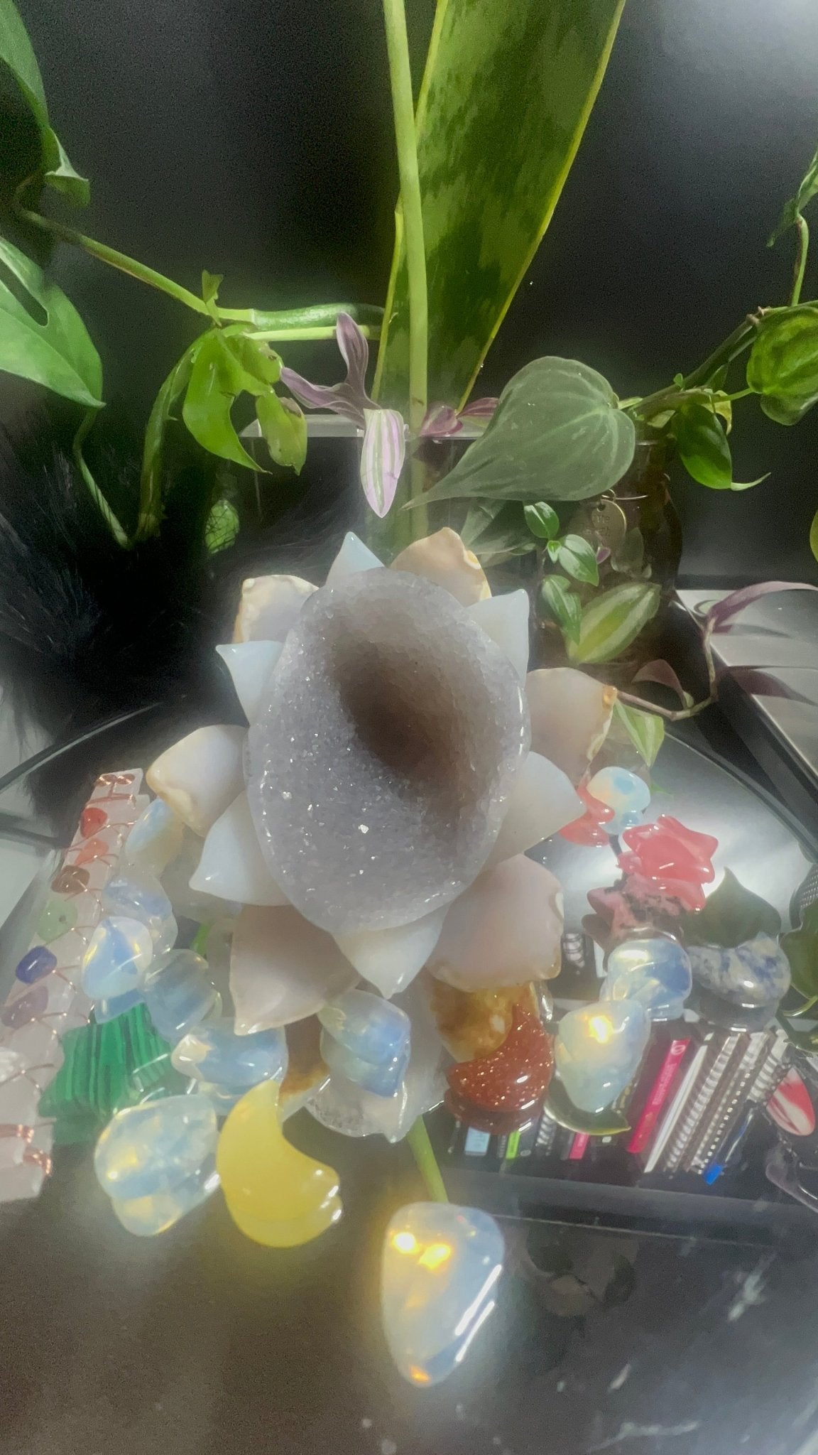 Druzy Agate Lotus